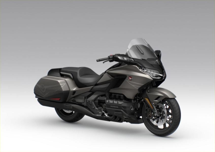 MAT BULLET SILVER 2026 Honda GL1800